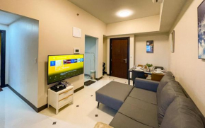 Cozy 2 Bedroom Suite in Uptown BGC
